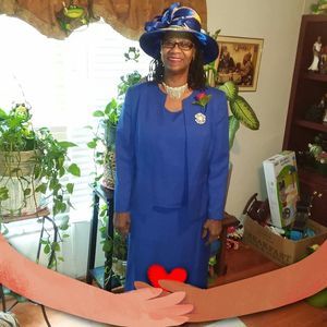 Meet your Posher, Verline